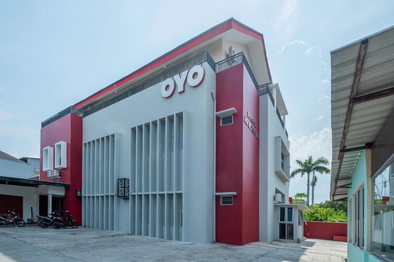 ホテル Oyo 2123 ポンドック アヴィセンナ チルボン エクステリア 写真